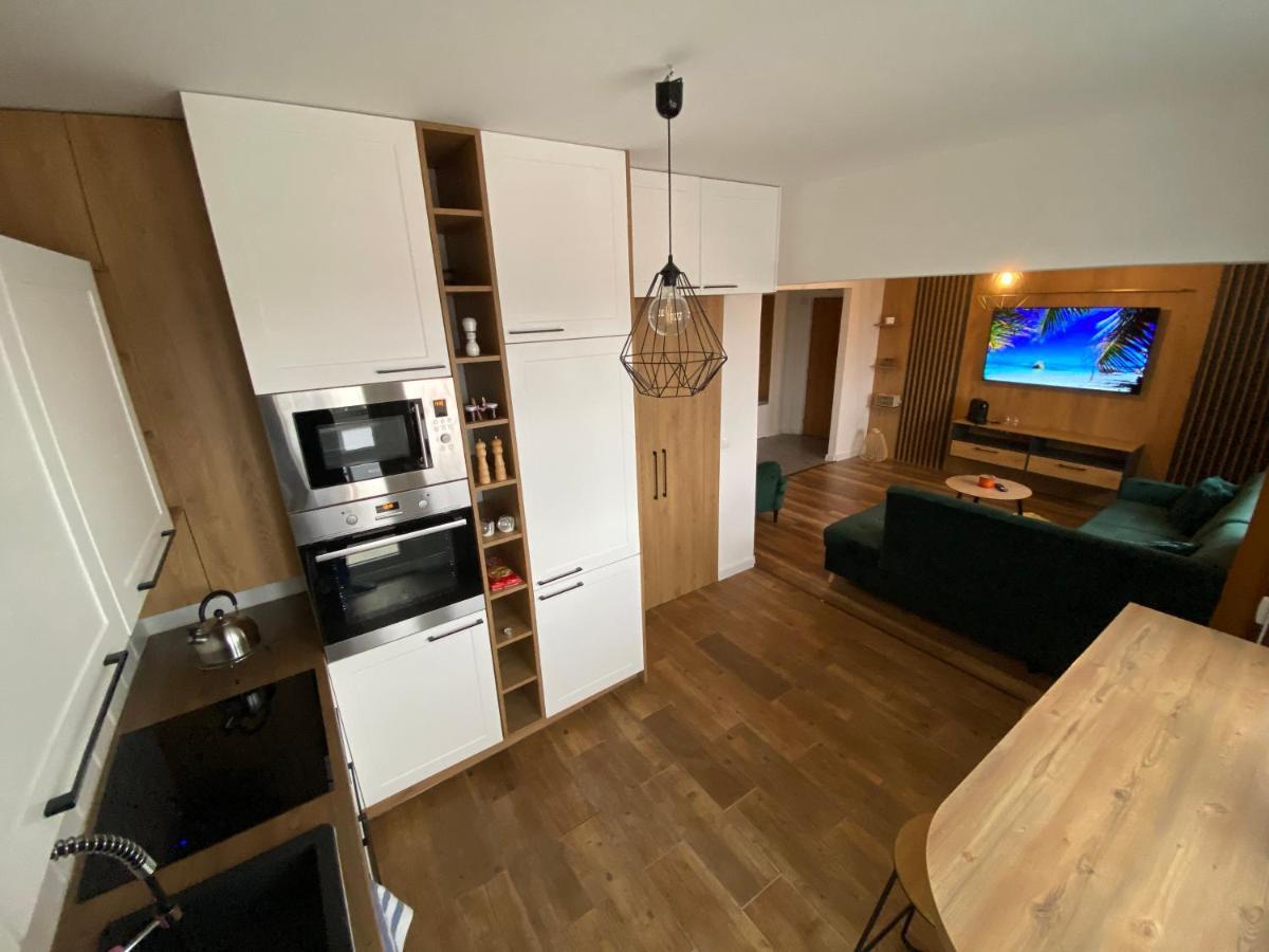 Apartment D&t By Tomazzo *